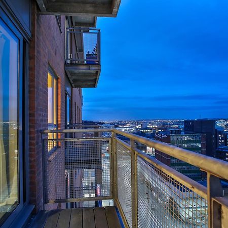 Skyview Apartment By Noknokstay - City Centre With Parking - Group, Family, Business Шефилд Экстерьер фото
